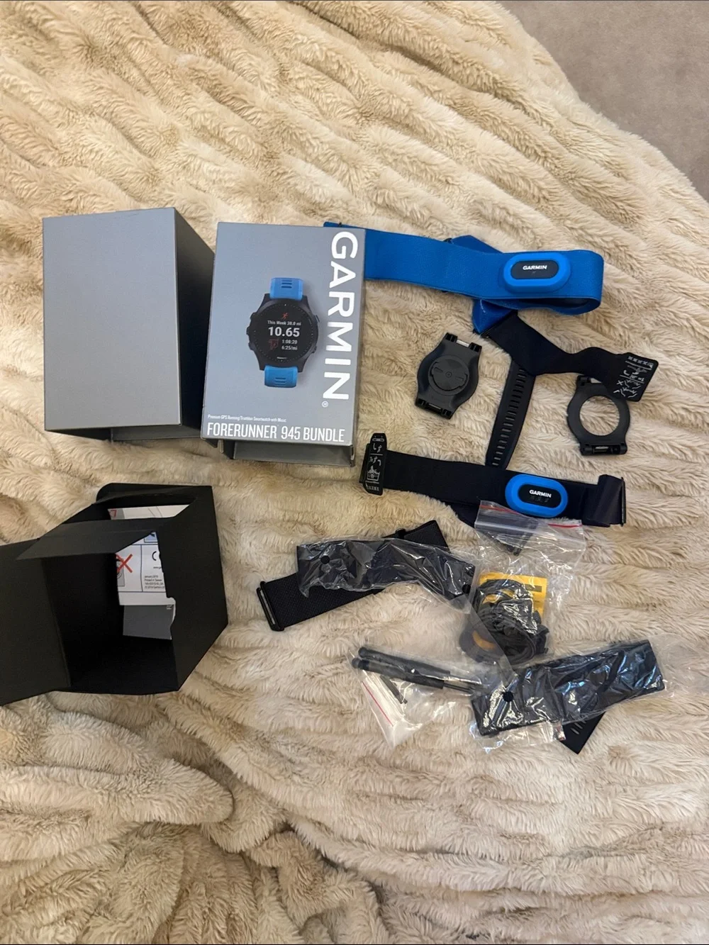 garmin Forerunner 945 Bundle NO WATCH